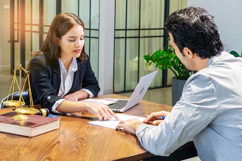 How much does it cost to sue someone?