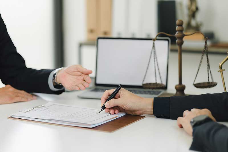 How to become a patent attorney